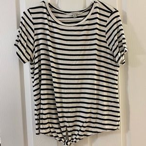 ⭐️3/$30⭐️ Green Envelope Front Knot Striped Shirt